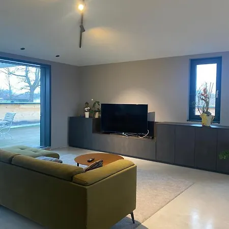 Apartment Moderne Ferienwohnung *